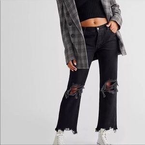 Free People Black Distressed Straight Jeans Size 28
